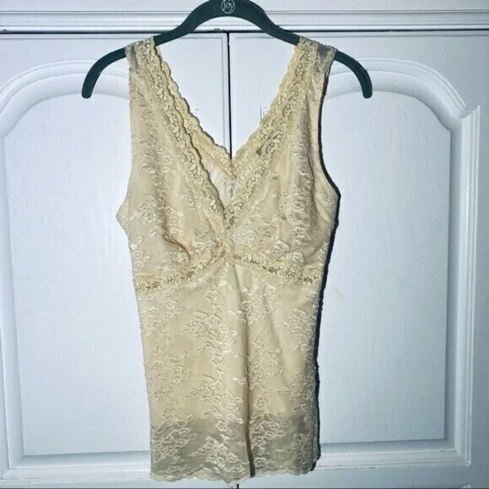 !Firm Price! Twenty-One Juniors/Women Lace Tank Top, V Neck Size L, Cream - Picture 1 of 6
